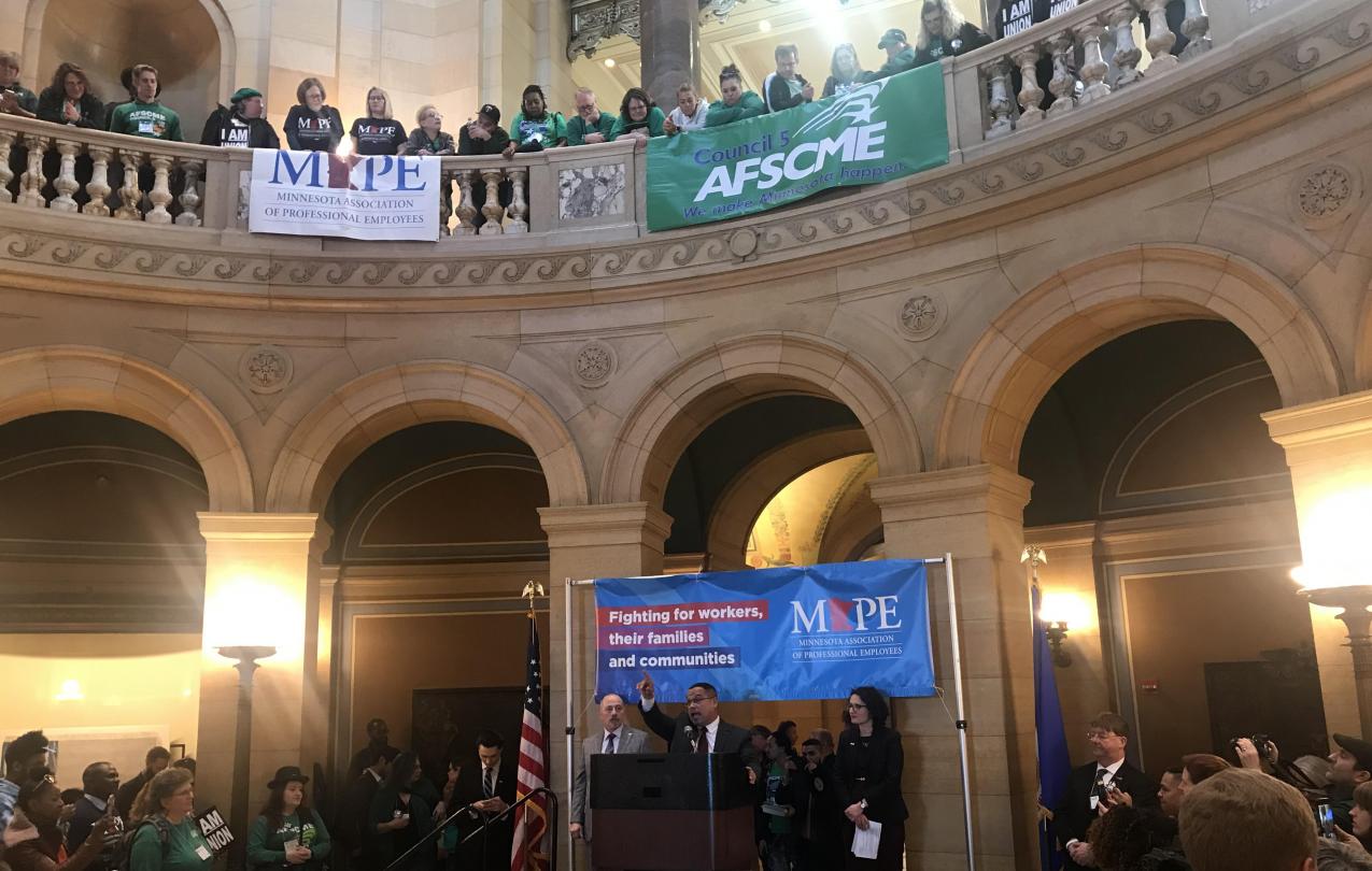 Attorney General Keith Ellison speaks at the AFSCME/MAPE rally