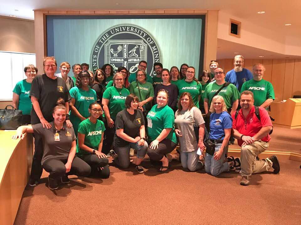 AFSCME Local 3800 and members of our sister University of Minnesota unions gather at a public Board of Regents budget hearing